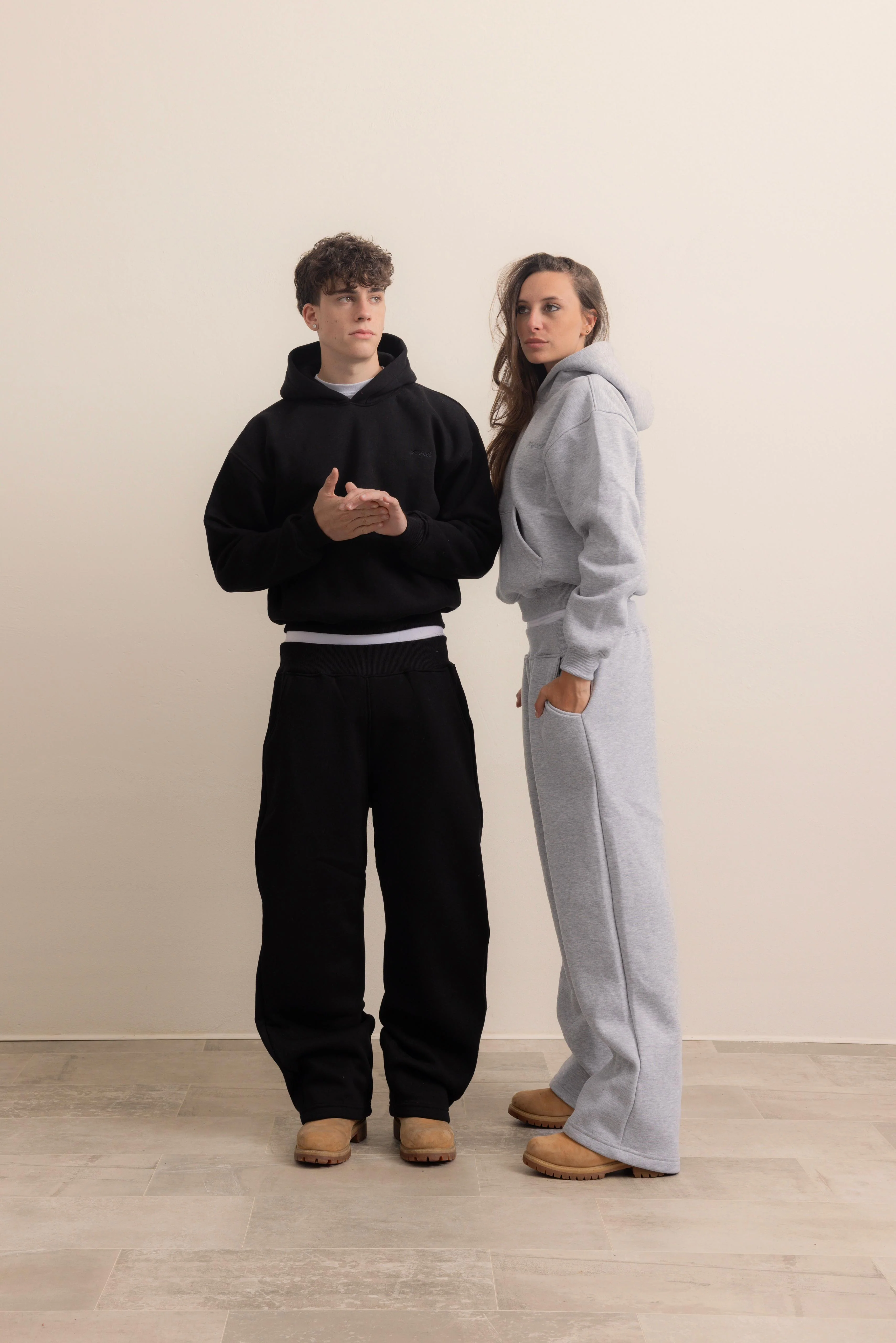 BLACK HOODIE - Image 8